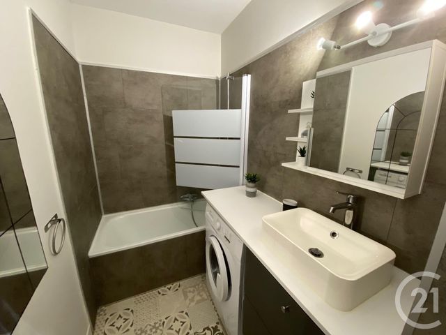 Appartement F1 à louer - 1 pièce - 31.39 m2 - NICE - 06 - PROVENCE-ALPES-COTE-D-AZUR - Century 21 Lafage Transactions
