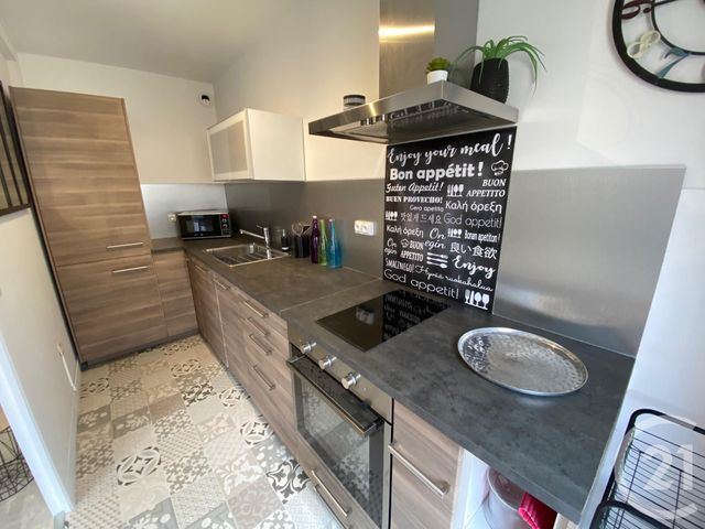 Appartement F1 à louer - 1 pièce - 31.39 m2 - NICE - 06 - PROVENCE-ALPES-COTE-D-AZUR - Century 21 Lafage Transactions