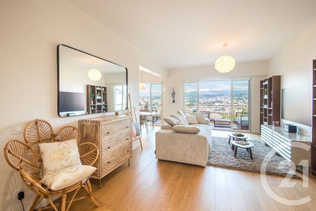Appartement F3 à vendre - 3 pièces - 80.65 m2 - NICE - 06 - PROVENCE-ALPES-COTE-D-AZUR - Century 21 Lafage Transactions