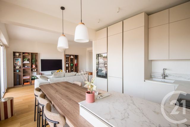 Appartement F3 à vendre - 3 pièces - 80.65 m2 - NICE - 06 - PROVENCE-ALPES-COTE-D-AZUR - Century 21 Lafage Transactions