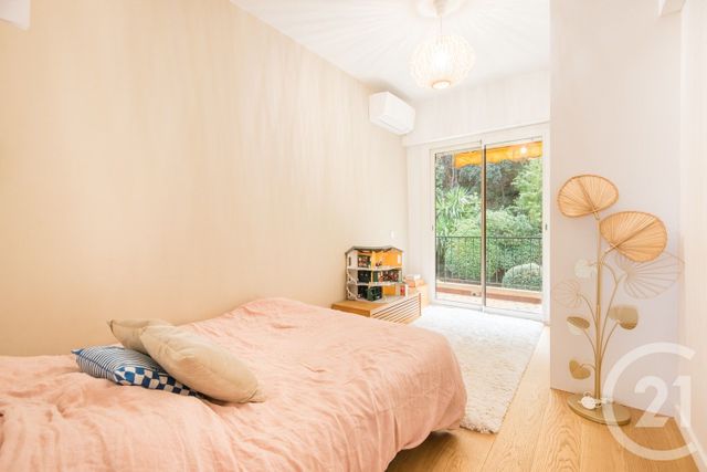 Appartement F3 à vendre - 3 pièces - 80.65 m2 - NICE - 06 - PROVENCE-ALPES-COTE-D-AZUR - Century 21 Lafage Transactions