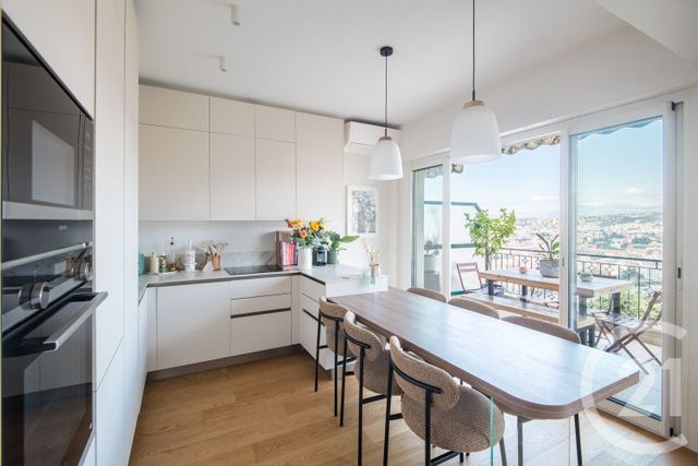 Appartement F3 à vendre - 3 pièces - 80.65 m2 - NICE - 06 - PROVENCE-ALPES-COTE-D-AZUR - Century 21 Lafage Transactions