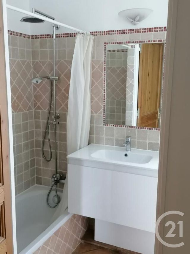 Afficher la photo en grand Appartement F3 à louer - 3 pièces - 79.8 m2 - NICE - 06 - PROVENCE-ALPES-COTE-D-AZUR - Century 21 Lafage Transactions
