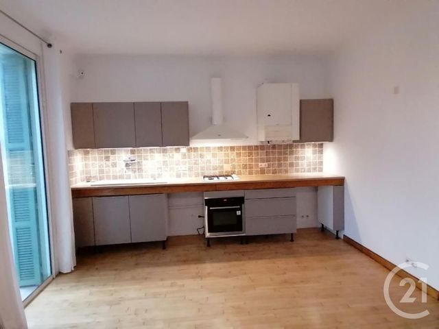Afficher la photo en grand Appartement F3 à louer - 3 pièces - 79.8 m2 - NICE - 06 - PROVENCE-ALPES-COTE-D-AZUR - Century 21 Lafage Transactions