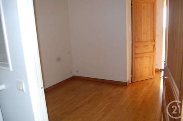 Afficher la photo en grand Appartement F3 à louer - 3 pièces - 79.8 m2 - NICE - 06 - PROVENCE-ALPES-COTE-D-AZUR - Century 21 Lafage Transactions