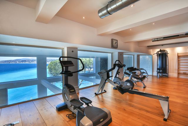 maison à vendre - 10 pièces - 1175.0 m2 - NICE - 06 - PROVENCE-ALPES-COTE-D-AZUR - Century 21 Lafage Transactions