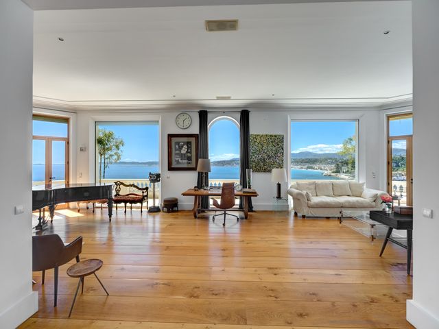 maison à vendre - 10 pièces - 1175.0 m2 - NICE - 06 - PROVENCE-ALPES-COTE-D-AZUR - Century 21 Lafage Transactions