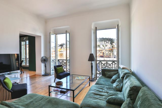 Appartement F4 à vendre - 4 pièces - 127.51 m2 - NICE - 06 - PROVENCE-ALPES-COTE-D-AZUR - Century 21 Lafage Transactions