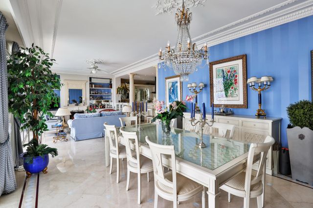 maison à vendre - 5 pièces - 211.0 m2 - VILLEFRANCHE SUR MER - 06 - PROVENCE-ALPES-COTE-D-AZUR - Century 21 Lafage Transactions