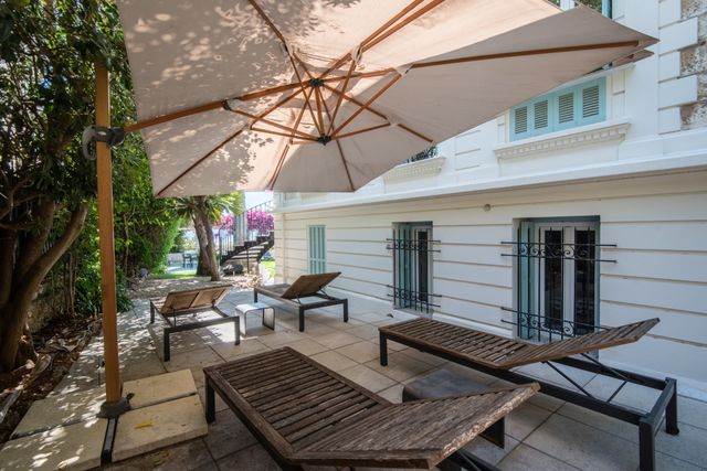 maison à vendre - 5 pièces - 227.46 m2 - NICE - 06 - PROVENCE-ALPES-COTE-D-AZUR - Century 21 Lafage Transactions