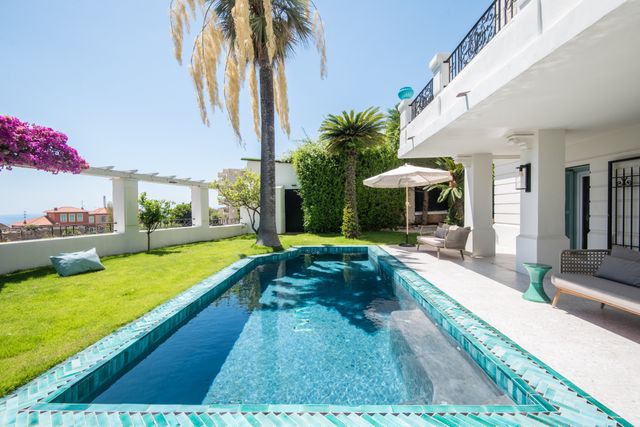 maison à vendre - 5 pièces - 227.46 m2 - NICE - 06 - PROVENCE-ALPES-COTE-D-AZUR - Century 21 Lafage Transactions