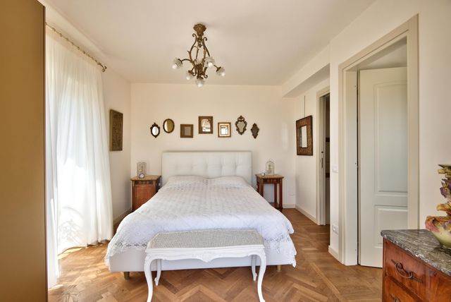 Afficher la photo en grand maison à vendre - 5 pièces - 120.0 m2 - NICE - 06 - PROVENCE-ALPES-COTE-D-AZUR - Century 21 Lafage Transactions