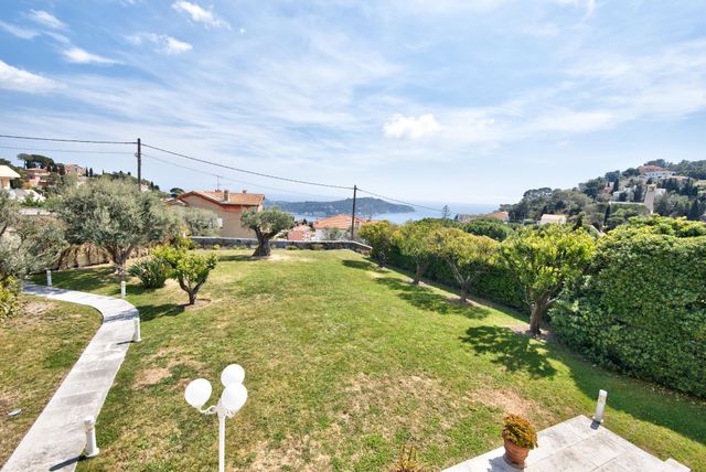 Afficher la photo en grand maison à vendre - 5 pièces - 120.0 m2 - NICE - 06 - PROVENCE-ALPES-COTE-D-AZUR - Century 21 Lafage Transactions