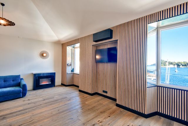 Appartement F2 à vendre - 2 pièces - 61.19 m2 - VILLEFRANCHE SUR MER - 06 - PROVENCE-ALPES-COTE-D-AZUR - Century 21 Lafage Transactions