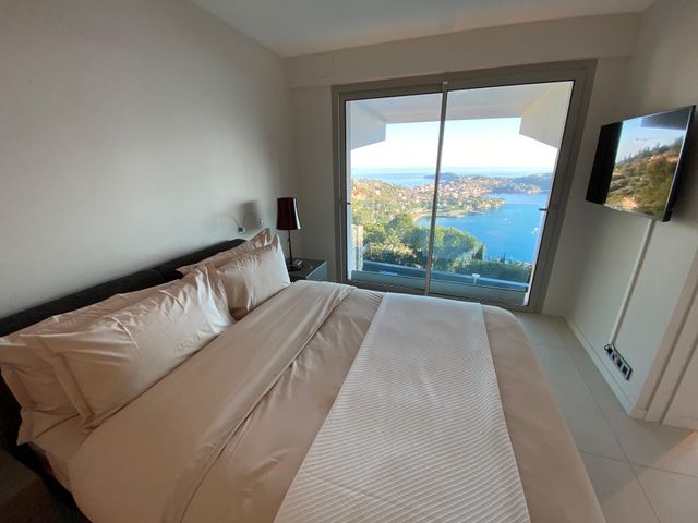 maison à louer - 5 pièces - 440.0 m2 - VILLEFRANCHE SUR MER - 06 - PROVENCE-ALPES-COTE-D-AZUR - Century 21 Lafage Transactions