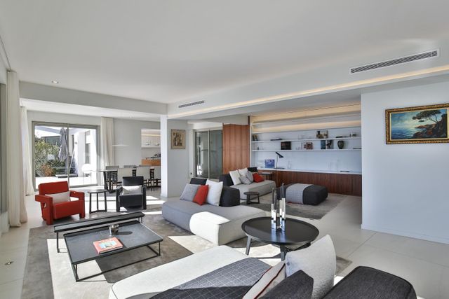 maison à louer - 5 pièces - 440.0 m2 - VILLEFRANCHE SUR MER - 06 - PROVENCE-ALPES-COTE-D-AZUR - Century 21 Lafage Transactions