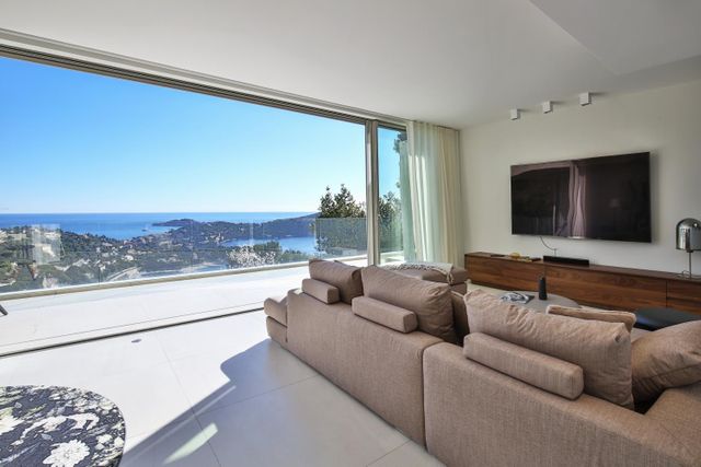 maison à louer - 6 pièces - 360.0 m2 - VILLEFRANCHE SUR MER - 06 - PROVENCE-ALPES-COTE-D-AZUR - Century 21 Lafage Transactions