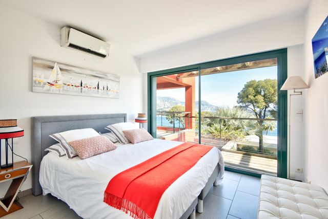 Afficher la photo en grand maison à vendre - 5 pièces - 183.11 m2 - NICE - 06 - PROVENCE-ALPES-COTE-D-AZUR - Century 21 Lafage Transactions