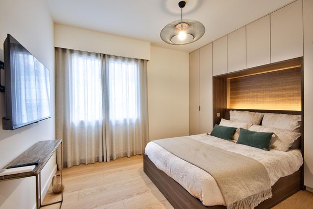 Appartement F4 à vendre - 4 pièces - 99.05 m2 - VILLEFRANCHE SUR MER - 06 - PROVENCE-ALPES-COTE-D-AZUR - Century 21 Lafage Transactions