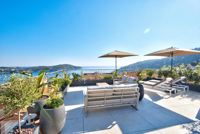 Appartement F4 à vendre - 4 pièces - 99.05 m2 - VILLEFRANCHE SUR MER - 06 - PROVENCE-ALPES-COTE-D-AZUR - Century 21 Lafage Transactions