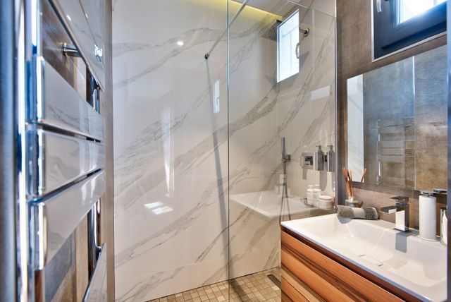 Appartement F3 à vendre - 3 pièces - 108.08 m2 - NICE - 06 - PROVENCE-ALPES-COTE-D-AZUR - Century 21 Lafage Transactions