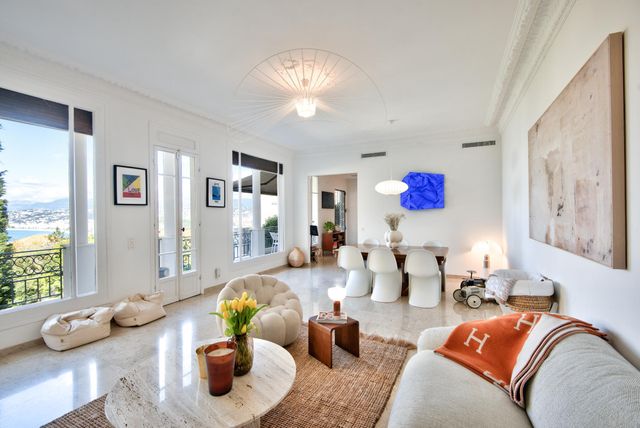 maison à vendre - 6 pièces - 221.97 m2 - NICE - 06 - PROVENCE-ALPES-COTE-D-AZUR - Century 21 Lafage Transactions