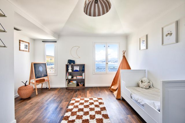 maison à vendre - 6 pièces - 221.97 m2 - NICE - 06 - PROVENCE-ALPES-COTE-D-AZUR - Century 21 Lafage Transactions