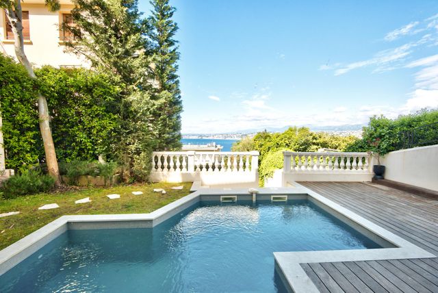 maison à vendre - 6 pièces - 221.97 m2 - NICE - 06 - PROVENCE-ALPES-COTE-D-AZUR - Century 21 Lafage Transactions