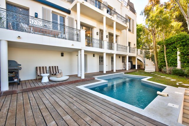 maison à vendre - 6 pièces - 221.97 m2 - NICE - 06 - PROVENCE-ALPES-COTE-D-AZUR - Century 21 Lafage Transactions