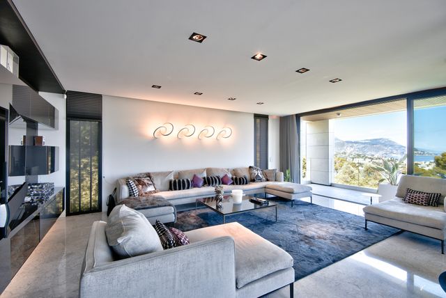 maison à vendre - 6 pièces - 300.0 m2 - NICE - 06 - PROVENCE-ALPES-COTE-D-AZUR - Century 21 Lafage Transactions