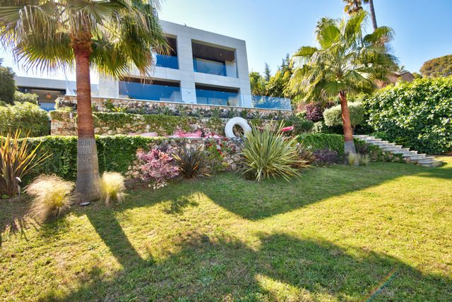 maison à vendre - 6 pièces - 300.0 m2 - NICE - 06 - PROVENCE-ALPES-COTE-D-AZUR - Century 21 Lafage Transactions