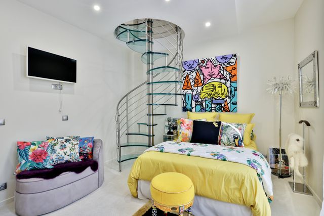 Appartement F6 à vendre - 6 pièces - 173.0 m2 - NICE - 06 - PROVENCE-ALPES-COTE-D-AZUR - Century 21 Lafage Transactions