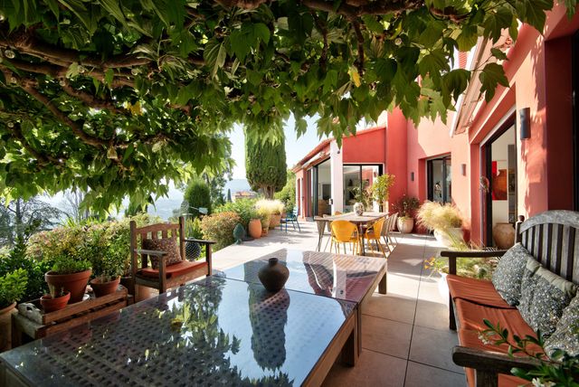 Afficher la photo en grand maison à vendre - 6 pièces - 204.83 m2 - NICE - 06 - PROVENCE-ALPES-COTE-D-AZUR - Century 21 Lafage Transactions