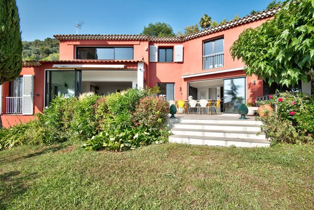 Afficher la photo en grand maison à vendre - 6 pièces - 204.83 m2 - NICE - 06 - PROVENCE-ALPES-COTE-D-AZUR - Century 21 Lafage Transactions
