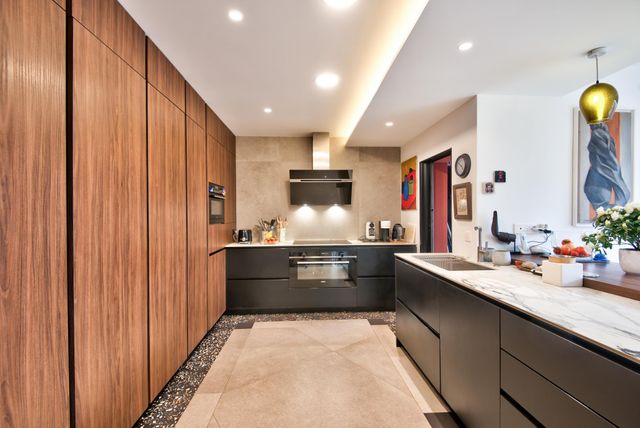 Afficher la photo en grand maison à vendre - 6 pièces - 204.83 m2 - NICE - 06 - PROVENCE-ALPES-COTE-D-AZUR - Century 21 Lafage Transactions