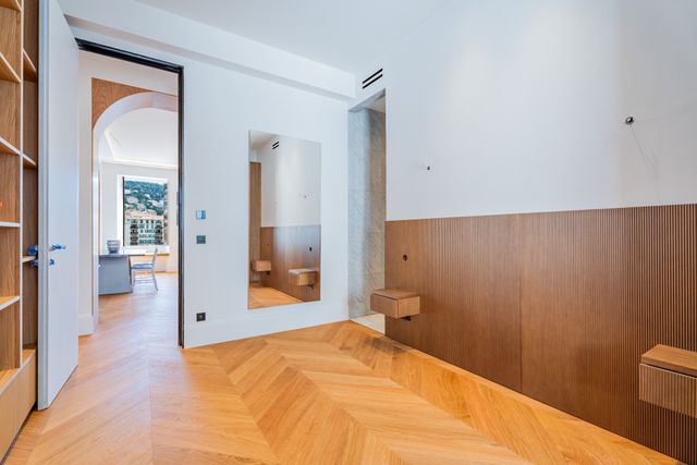 Appartement F3 à vendre - 3 pièces - 149.5 m2 - NICE - 06 - PROVENCE-ALPES-COTE-D-AZUR - Century 21 Lafage Transactions