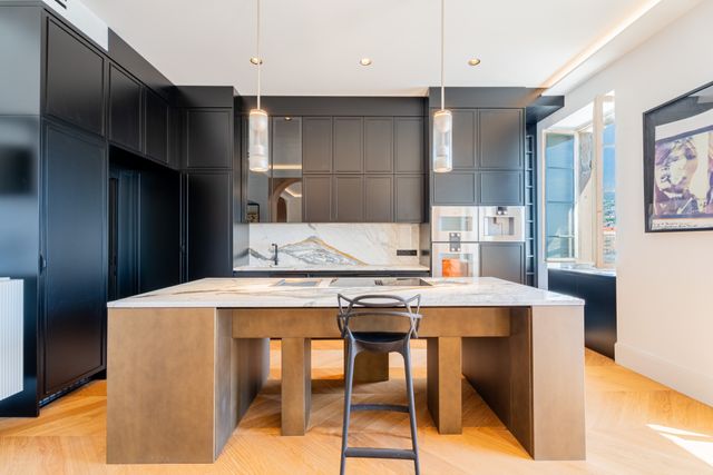 Appartement F3 à vendre - 3 pièces - 149.5 m2 - NICE - 06 - PROVENCE-ALPES-COTE-D-AZUR - Century 21 Lafage Transactions