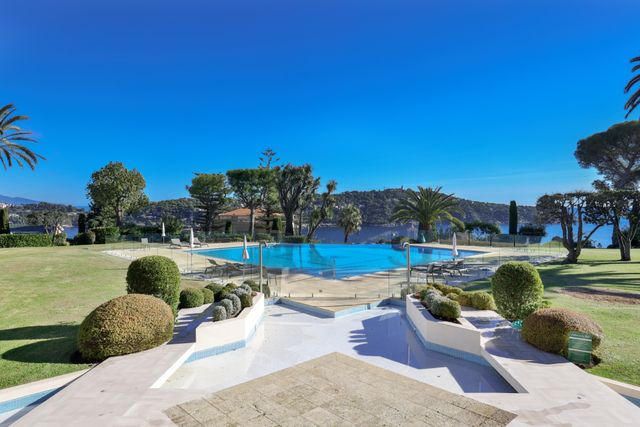 Appartement F4 à vendre - 4 pièces - 172.18 m2 - NICE - 06 - PROVENCE-ALPES-COTE-D-AZUR - Century 21 Lafage Transactions