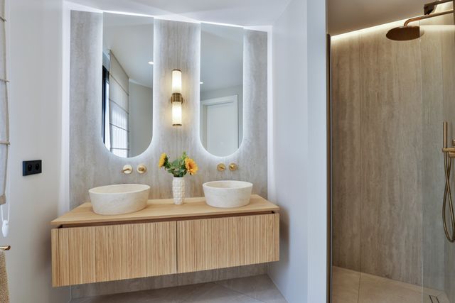 Appartement F4 à vendre - 4 pièces - 172.18 m2 - NICE - 06 - PROVENCE-ALPES-COTE-D-AZUR - Century 21 Lafage Transactions