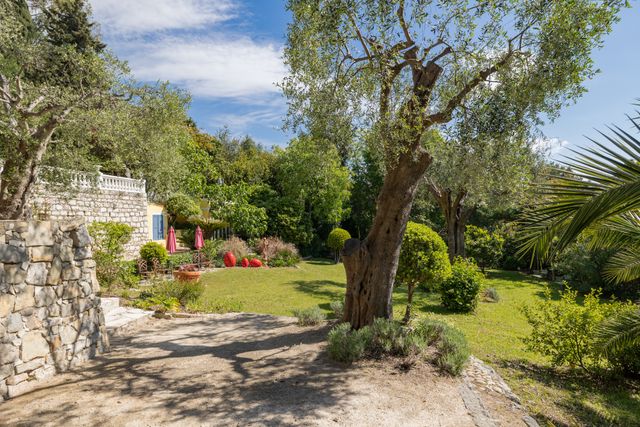 maison à vendre - 10 pièces - 327.17 m2 - NICE - 06 - PROVENCE-ALPES-COTE-D-AZUR - Century 21 Lafage Transactions