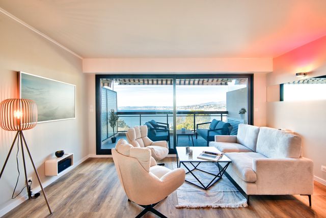 Appartement F3 à vendre - 3 pièces - 68.08 m2 - NICE - 06 - PROVENCE-ALPES-COTE-D-AZUR - Century 21 Lafage Transactions