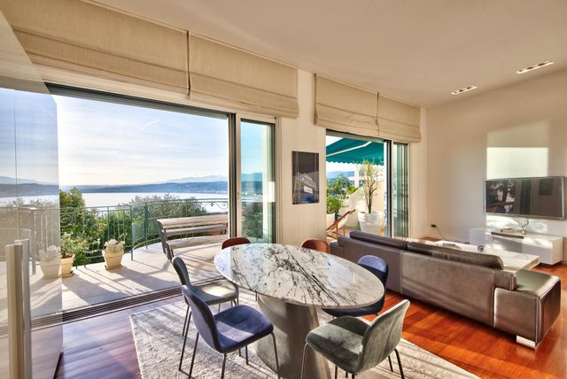 Appartement F4 à louer - 4 pièces - 142.56 m2 - NICE - 06 - PROVENCE-ALPES-COTE-D-AZUR - Century 21 Lafage Transactions