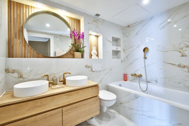 Appartement F4 à vendre - 4 pièces - 131.05 m2 - VILLEFRANCHE SUR MER - 06 - PROVENCE-ALPES-COTE-D-AZUR - Century 21 Lafage Transactions