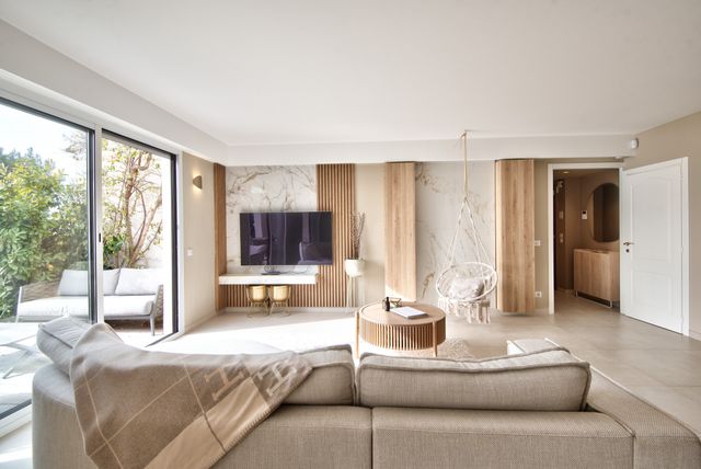 Appartement F4 à vendre - 4 pièces - 131.05 m2 - VILLEFRANCHE SUR MER - 06 - PROVENCE-ALPES-COTE-D-AZUR - Century 21 Lafage Transactions