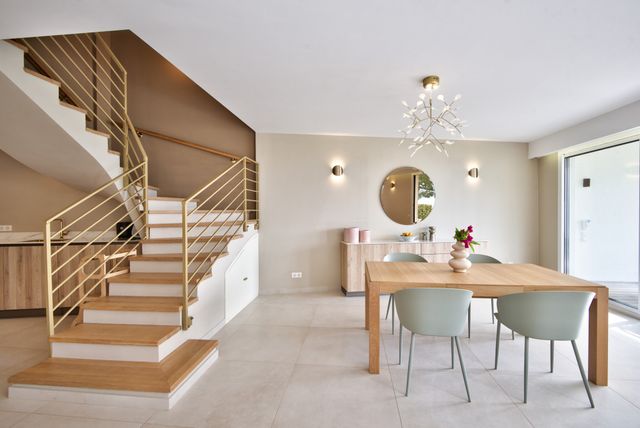 Appartement F4 à vendre - 4 pièces - 131.05 m2 - VILLEFRANCHE SUR MER - 06 - PROVENCE-ALPES-COTE-D-AZUR - Century 21 Lafage Transactions