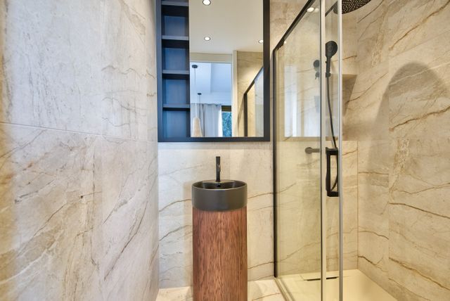 Appartement F3 à vendre - 3 pièces - 93.0 m2 - NICE - 06 - PROVENCE-ALPES-COTE-D-AZUR - Century 21 Lafage Transactions