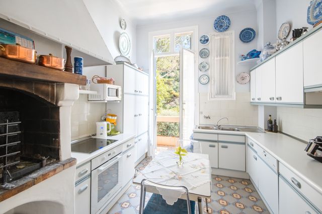 maison à vendre - 6 pièces - 229.23 m2 - NICE - 06 - PROVENCE-ALPES-COTE-D-AZUR - Century 21 Lafage Transactions