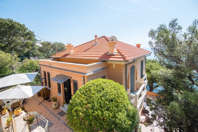 maison à vendre - 6 pièces - 229.23 m2 - NICE - 06 - PROVENCE-ALPES-COTE-D-AZUR - Century 21 Lafage Transactions