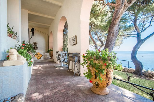 maison à vendre - 6 pièces - 229.23 m2 - NICE - 06 - PROVENCE-ALPES-COTE-D-AZUR - Century 21 Lafage Transactions