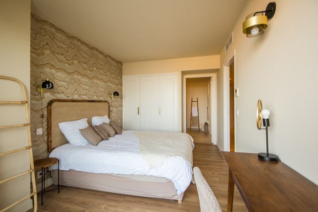 Appartement F6 à vendre - 6 pièces - 200.12 m2 - NICE - 06 - PROVENCE-ALPES-COTE-D-AZUR - Century 21 Lafage Transactions